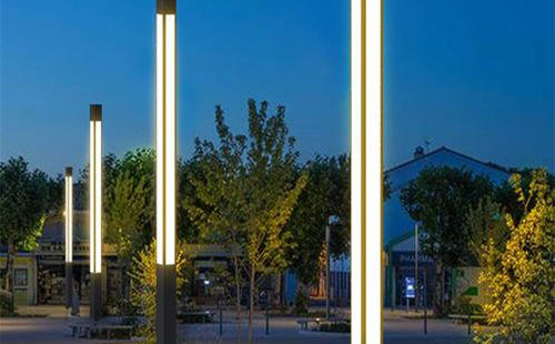 太阳能措勤景观灯定制常见问题与解决方案